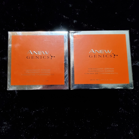 Avon Other - ANEW GENICS Treatment Cream 1 oz. (retired)